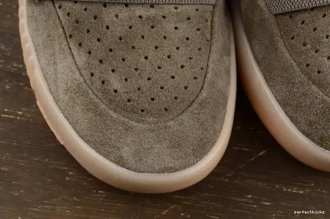 Yeezy Brown 750 Boost BY2456 adidas Light 0704